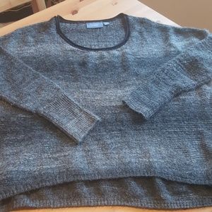 VERA WANG sweater
